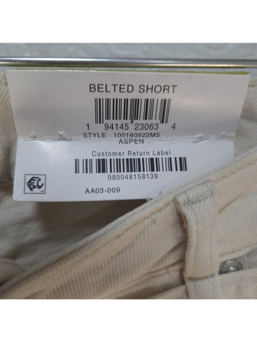 Style&Co. Womens Size 14 Cream Belted Shorts High Rise Slimming Pocket - Picture 15 of 16